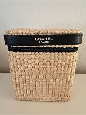 Chanel Les Beiges Healthy Glow Summer Essentials